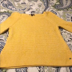 American eagle yellow sweater